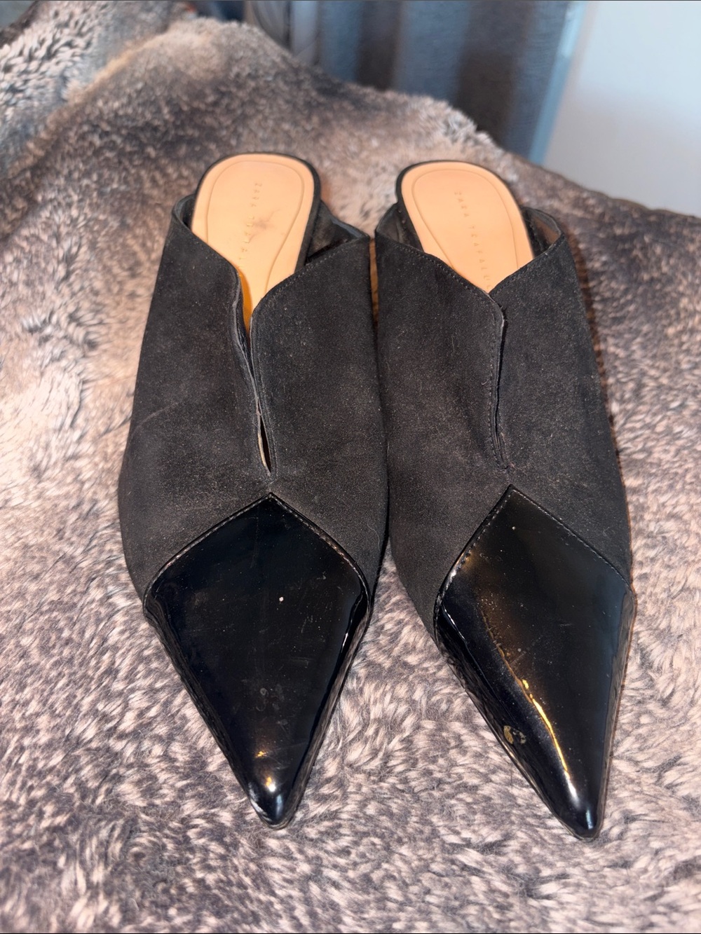 Zara Black Pointed Patent & Suede Slip-On Mules